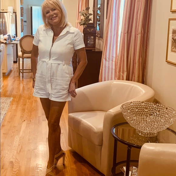 Meet your Posher, Michelle - Picture 2 of 2